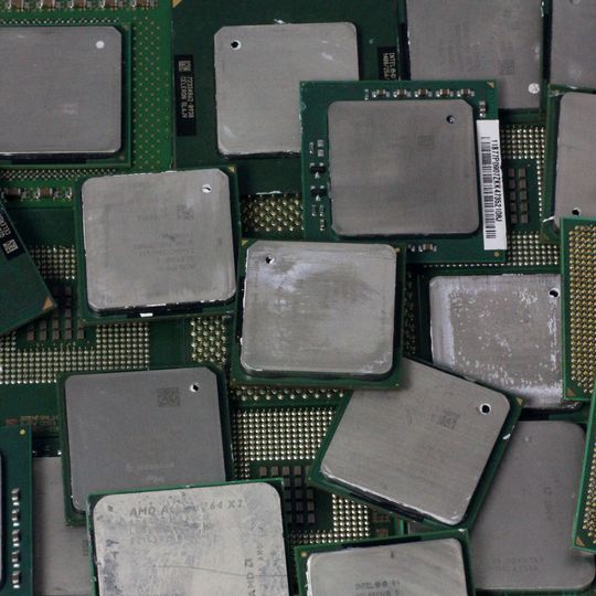 CPU-processor plast. Datorprocessorer med kylplatta
